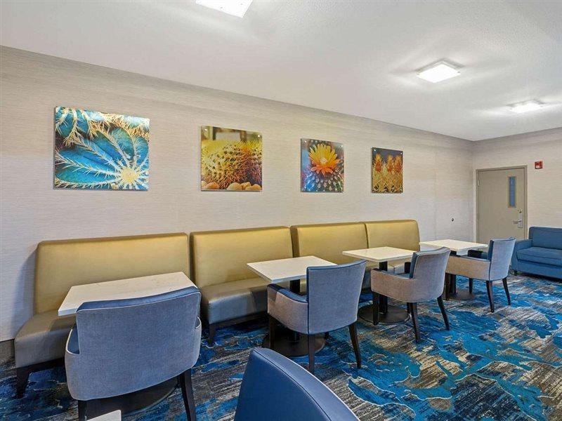 La Quinta By Wyndham Phoenix I-10 West Экстерьер фото