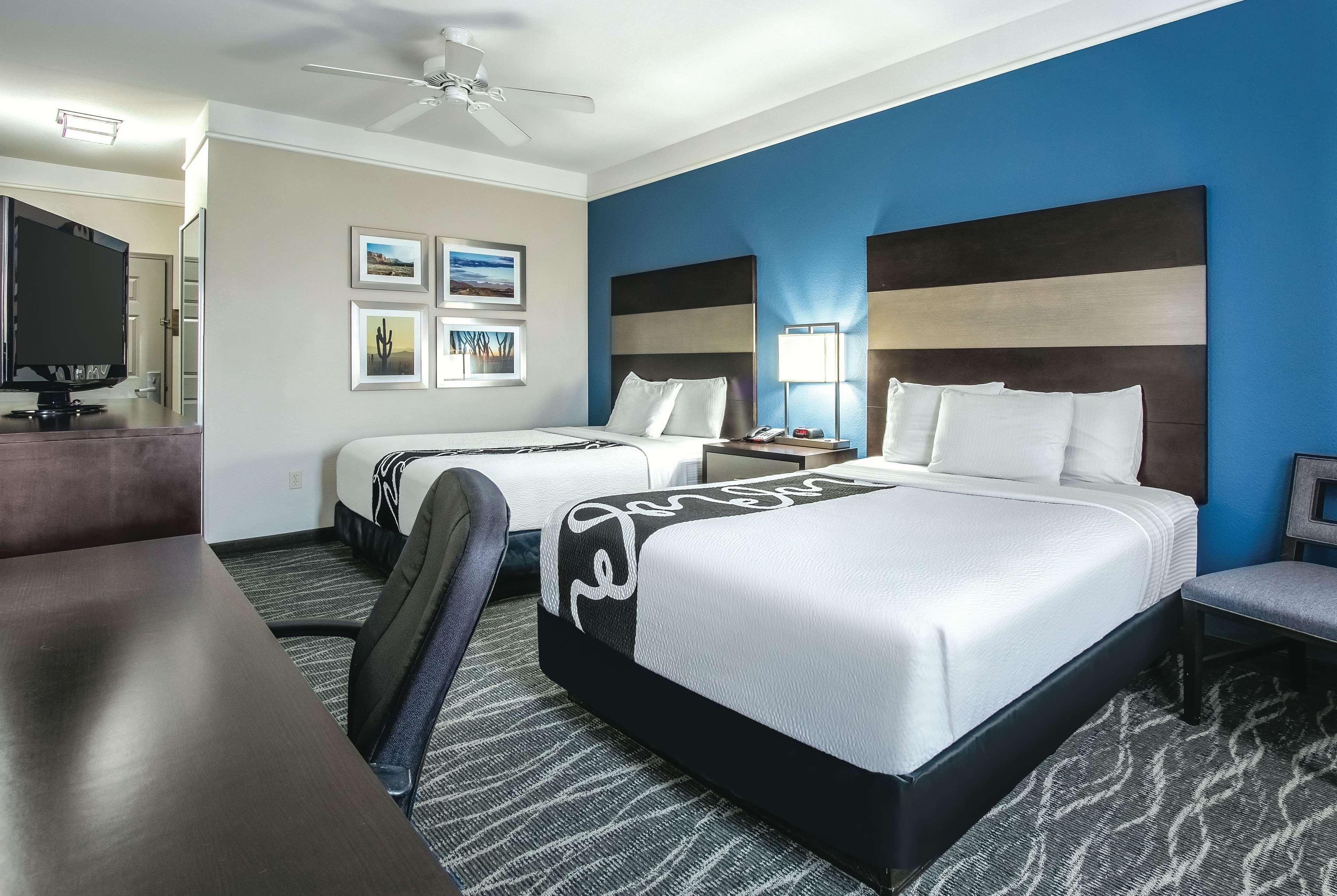 La Quinta By Wyndham Phoenix I-10 West Экстерьер фото