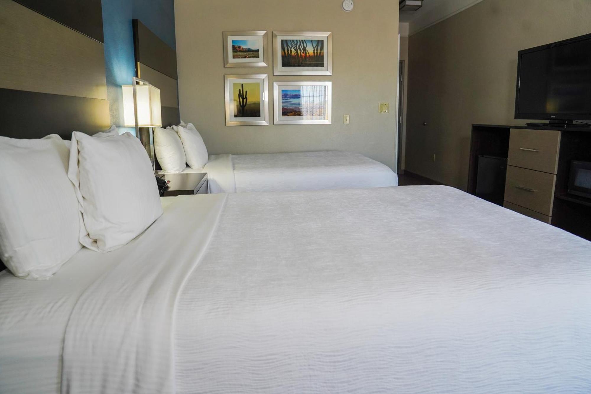 La Quinta By Wyndham Phoenix I-10 West Экстерьер фото