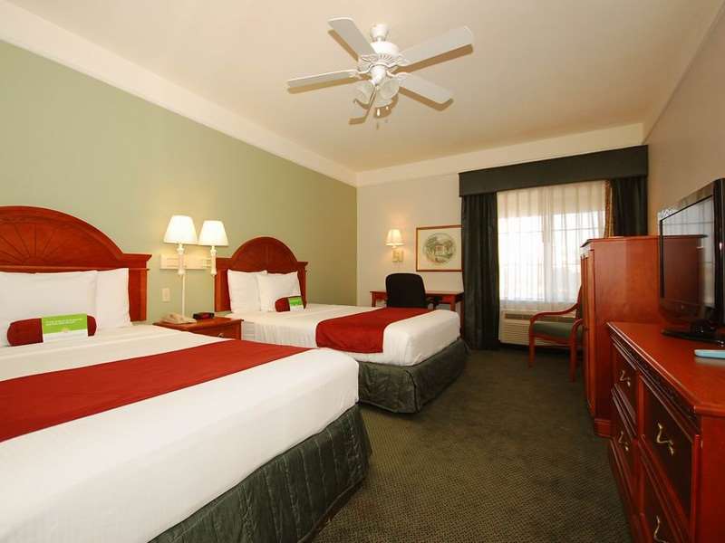 La Quinta By Wyndham Phoenix I-10 West Номер фото