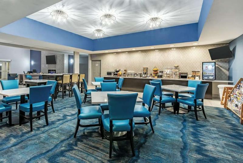 La Quinta By Wyndham Phoenix I-10 West Экстерьер фото